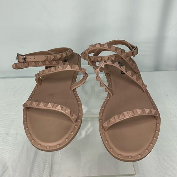 STEVE MADDEN SPIKE STUD ALL RUBBER WRAP STRAP FLATS FTL-09-264 - Picture 1 of 4